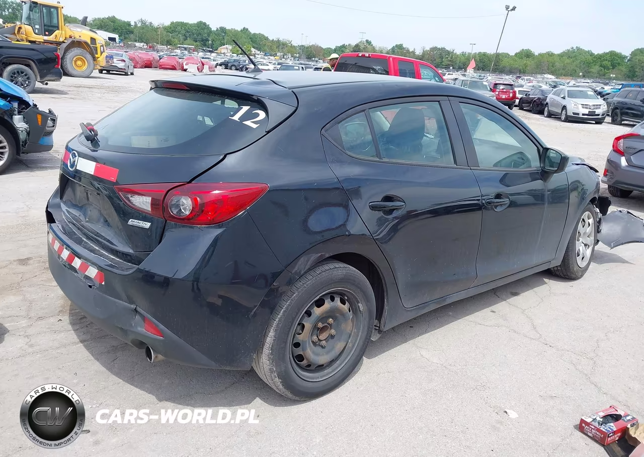2016 Mazda Mazda3 I Sport VIN:3MZBM1J78GM320864 - 4