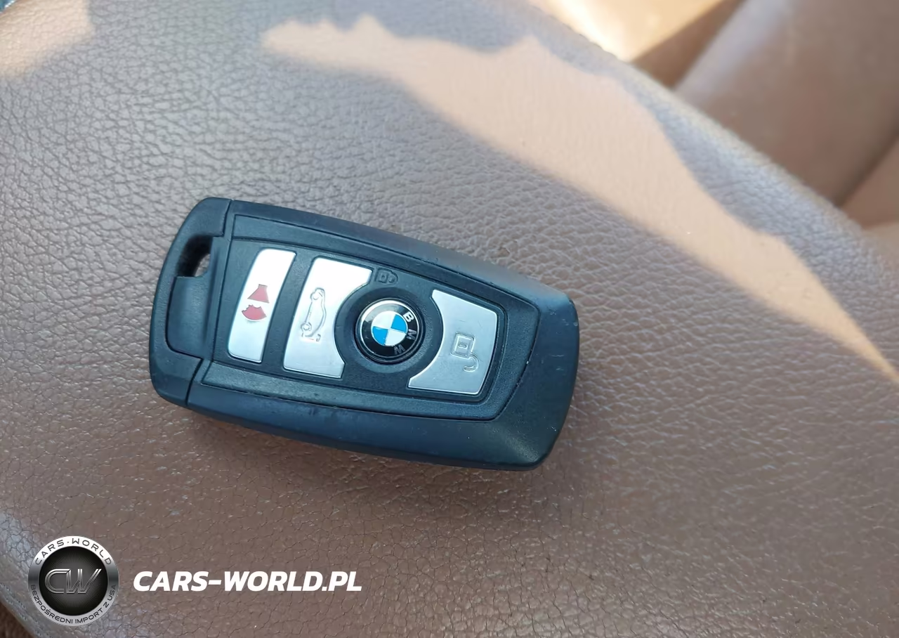 2017 BMW X3 xDrive28I VIN:5UXWX9C3XH0W70908 - 11