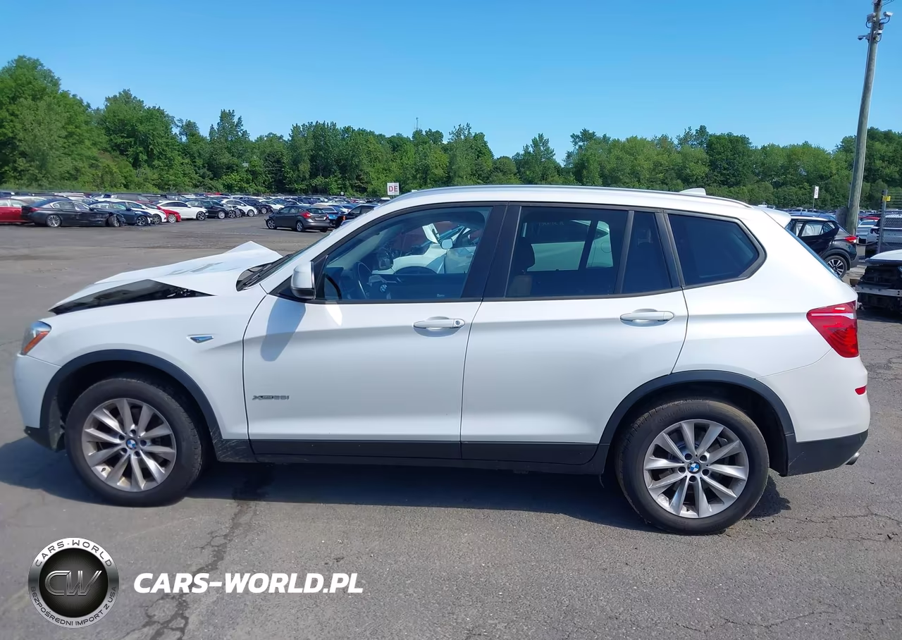 2017 BMW X3 xDrive28I VIN:5UXWX9C3XH0W70908 - 14
