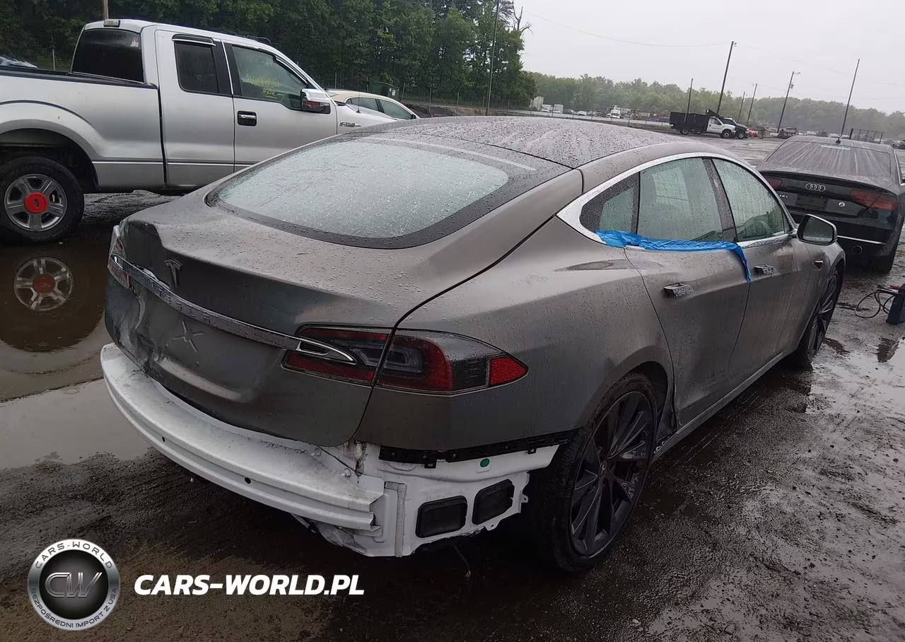 2020 Tesla Model S Long Range Dual Motor All-Wheel Drive-Long Range Plus Dual Motor All-Wheel Drive VIN:5YJSA1E20LF413371 - 4