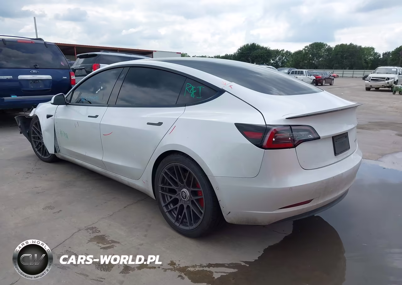 2022 Tesla Model 3 Performance Dual Motor All-Wheel Drive VIN:5YJ3E1EC6NF259866 - 3