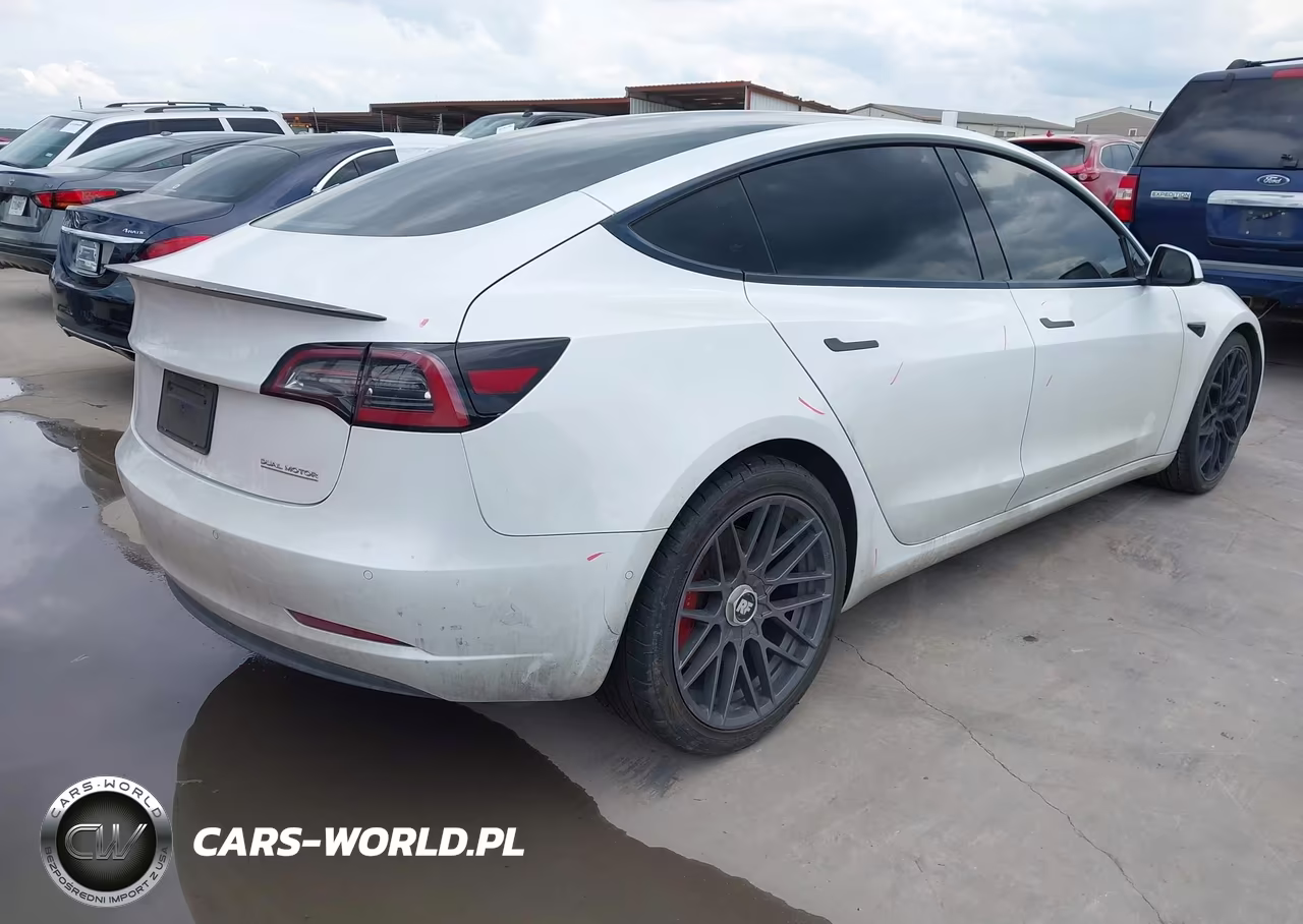 2022 Tesla Model 3 Performance Dual Motor All-Wheel Drive VIN:5YJ3E1EC6NF259866 - 4