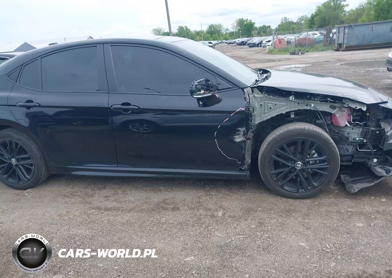 2025 Toyota Camry Se VIN:4T1DBADK4SU507245 - 13
