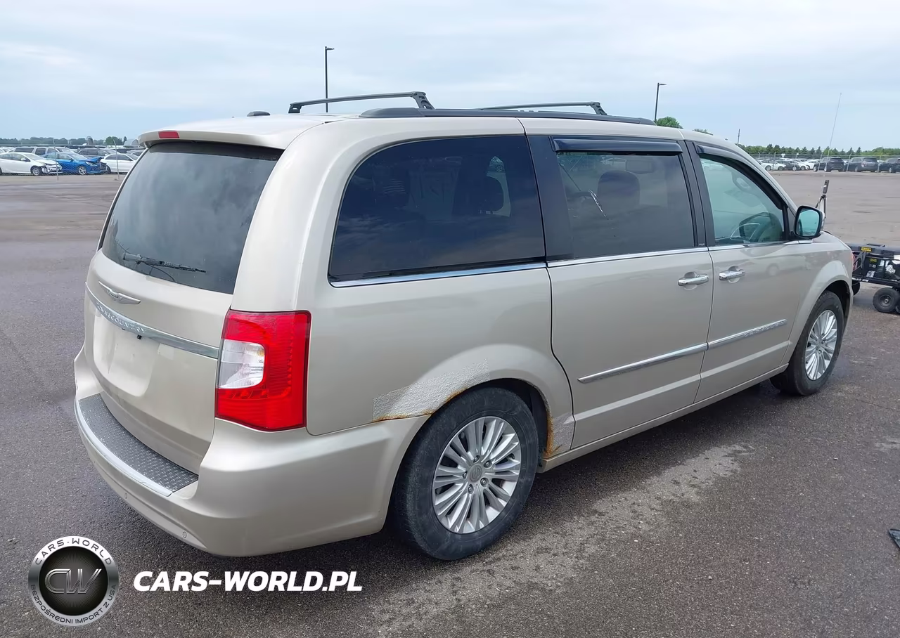 2013 Chrysler Town & Country Touring-L VIN:2C4RC1CG6DR510524 - 4