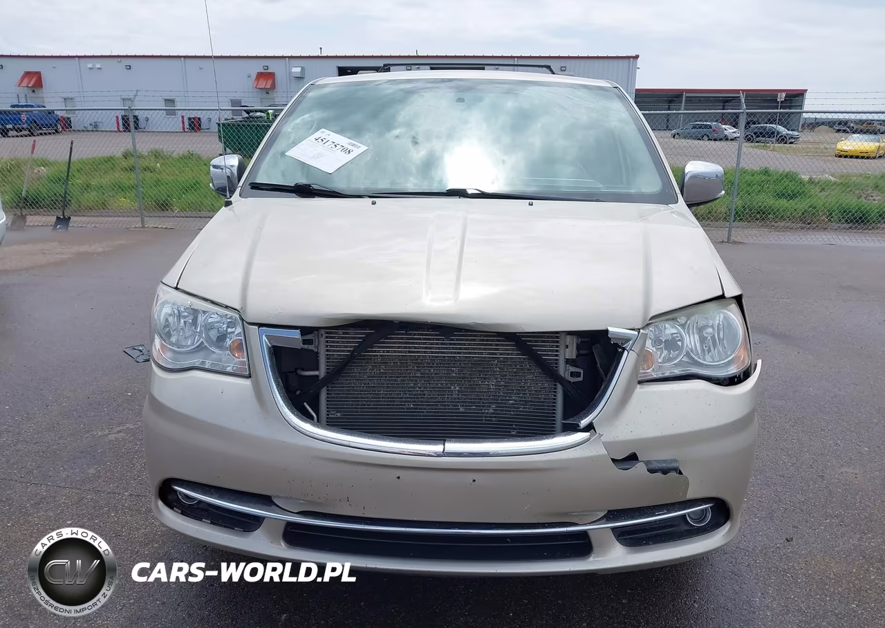 2013 Chrysler Town & Country Touring-L VIN:2C4RC1CG6DR510524 - 6