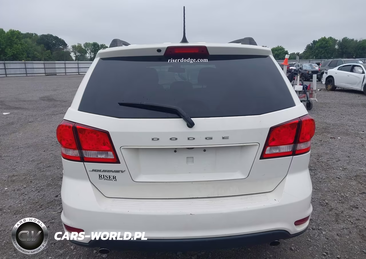 2018 Dodge Journey Sxt VIN:3C4PDCBG8JT526217 - 16