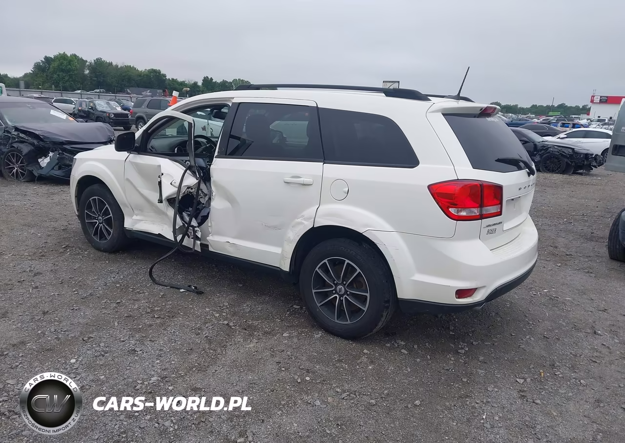 2018 Dodge Journey Sxt VIN:3C4PDCBG8JT526217 - 3