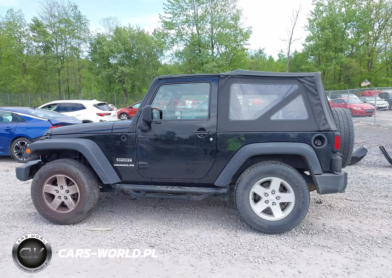 2013 Jeep Wrangler Sport VIN:1C4AJWAG2DL530555 - 14