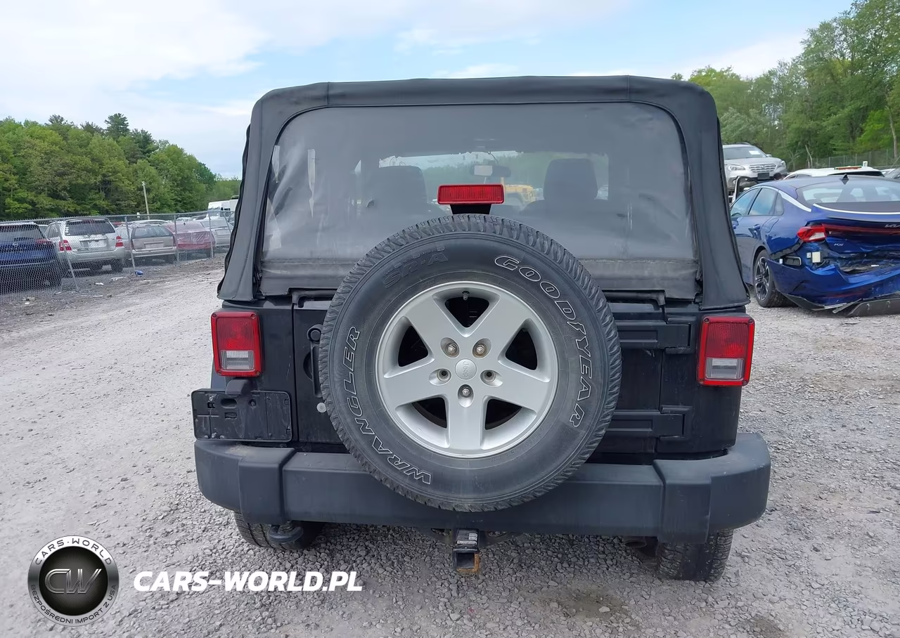2013 Jeep Wrangler Sport VIN:1C4AJWAG2DL530555 - 16