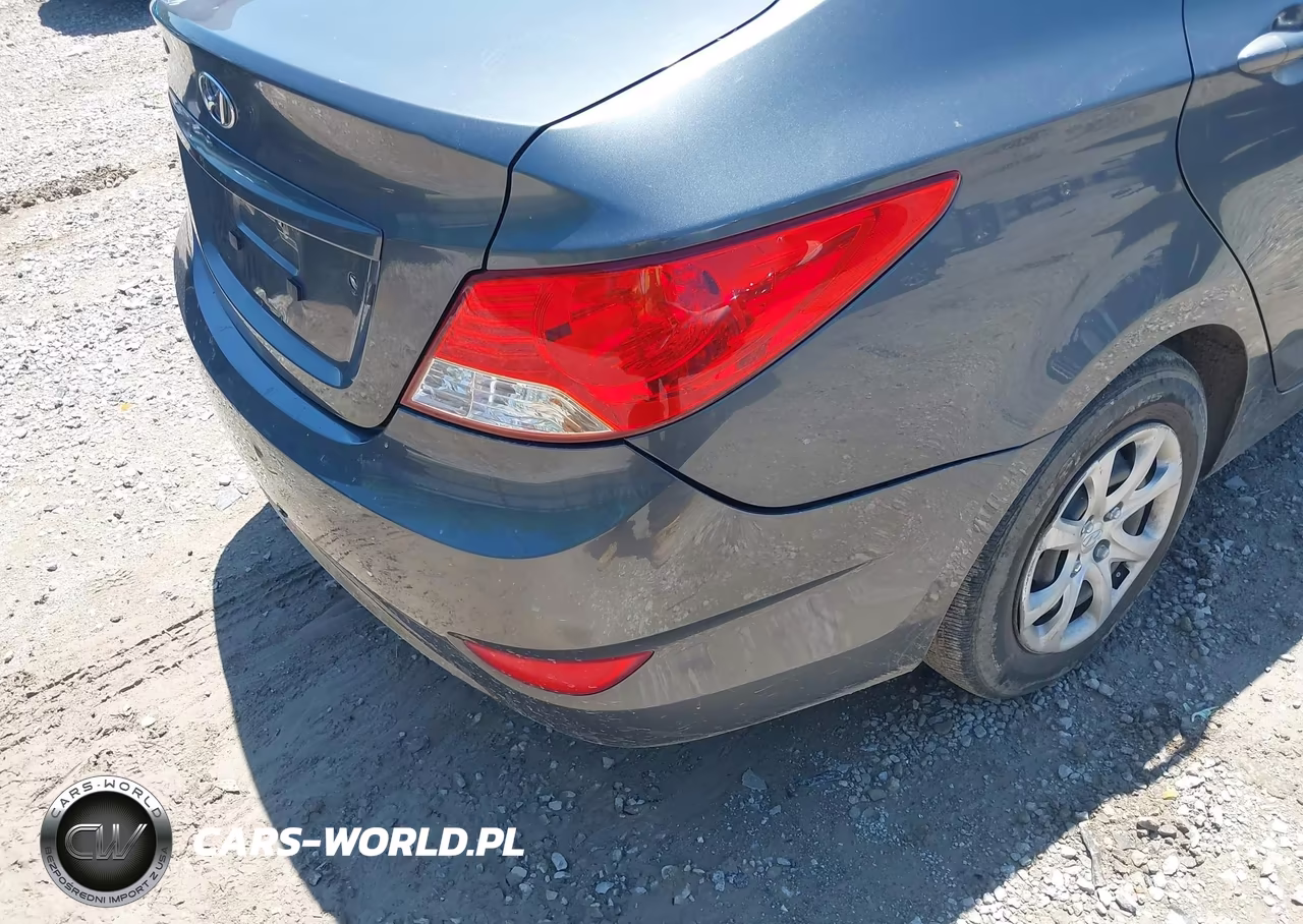 2013 Hyundai Accent Gls VIN:KMHCT4AE4DU390293 - 12