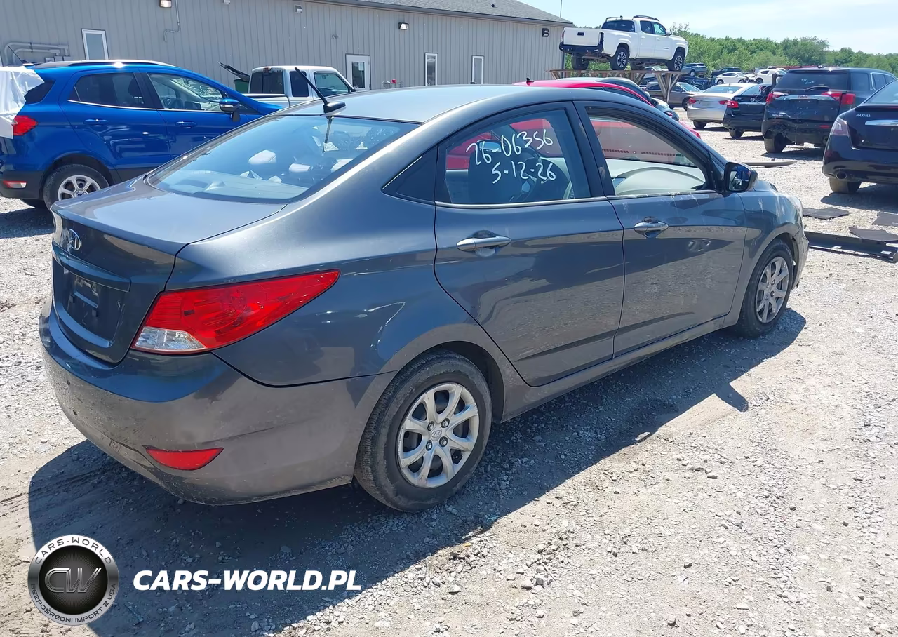 2013 Hyundai Accent Gls VIN:KMHCT4AE4DU390293 - 4