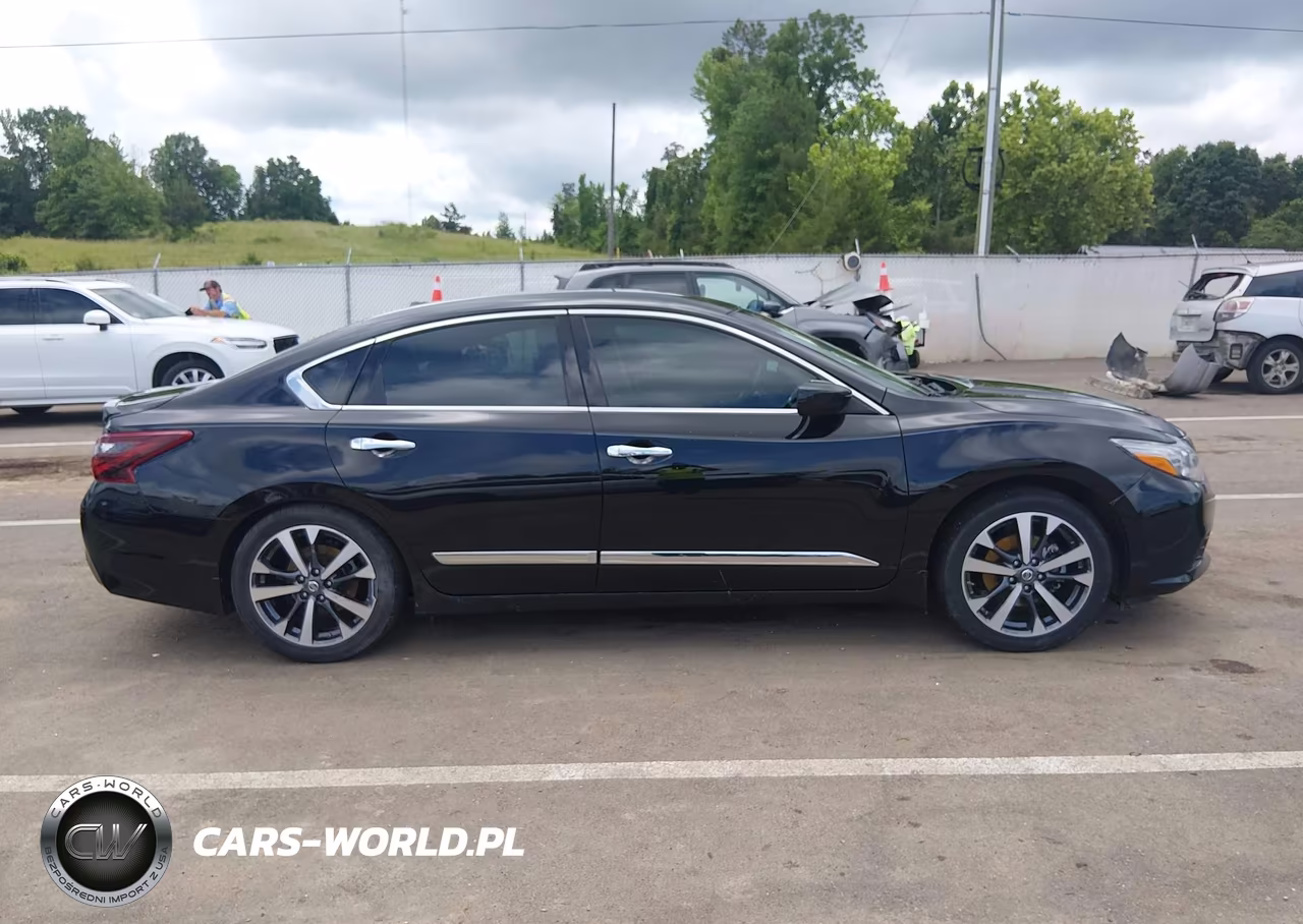 2018 Nissan Altima 2.5 Sr VIN:1N4AL3AP0JC213481 - 14