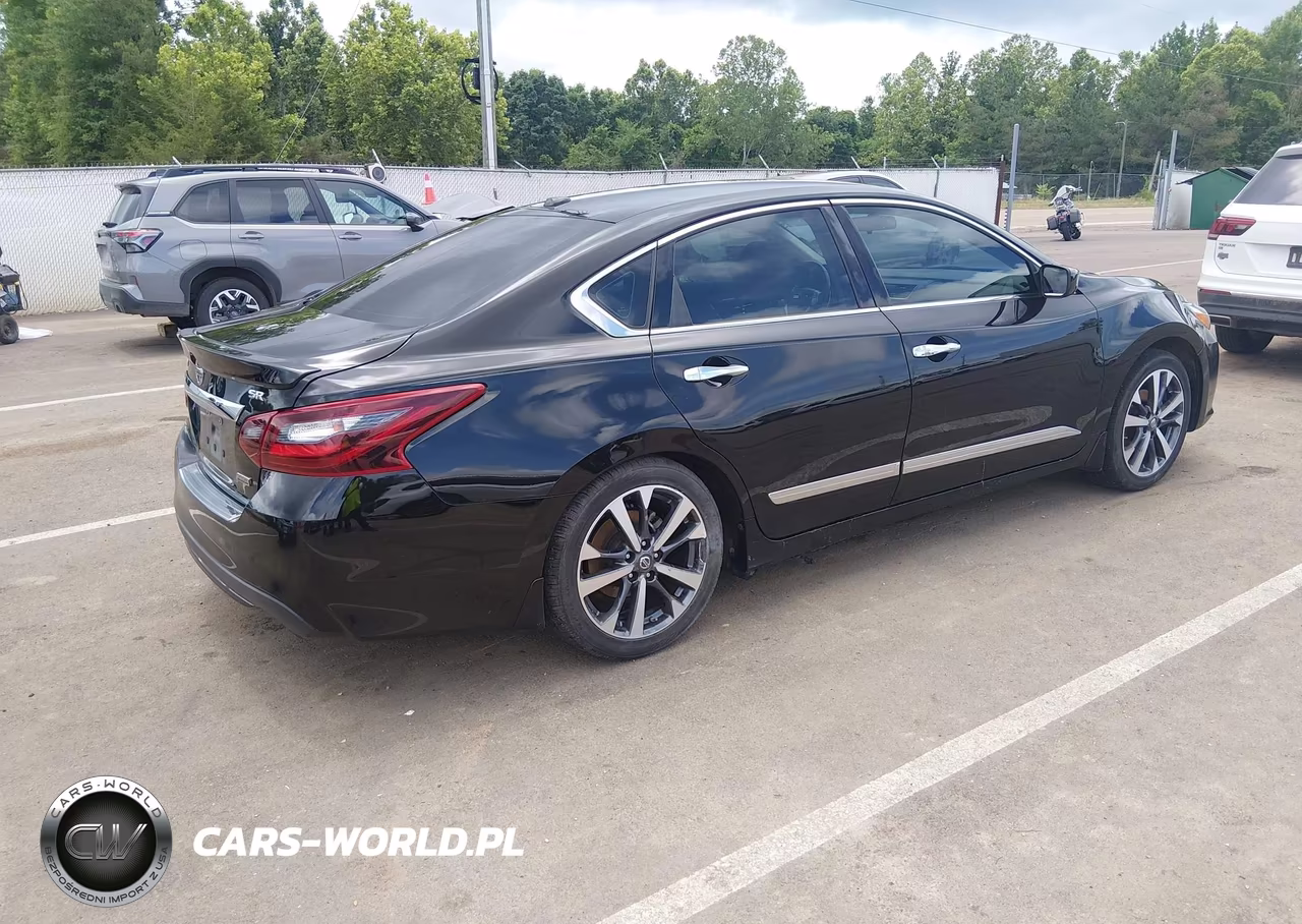 2018 Nissan Altima 2.5 Sr VIN:1N4AL3AP0JC213481 - 4