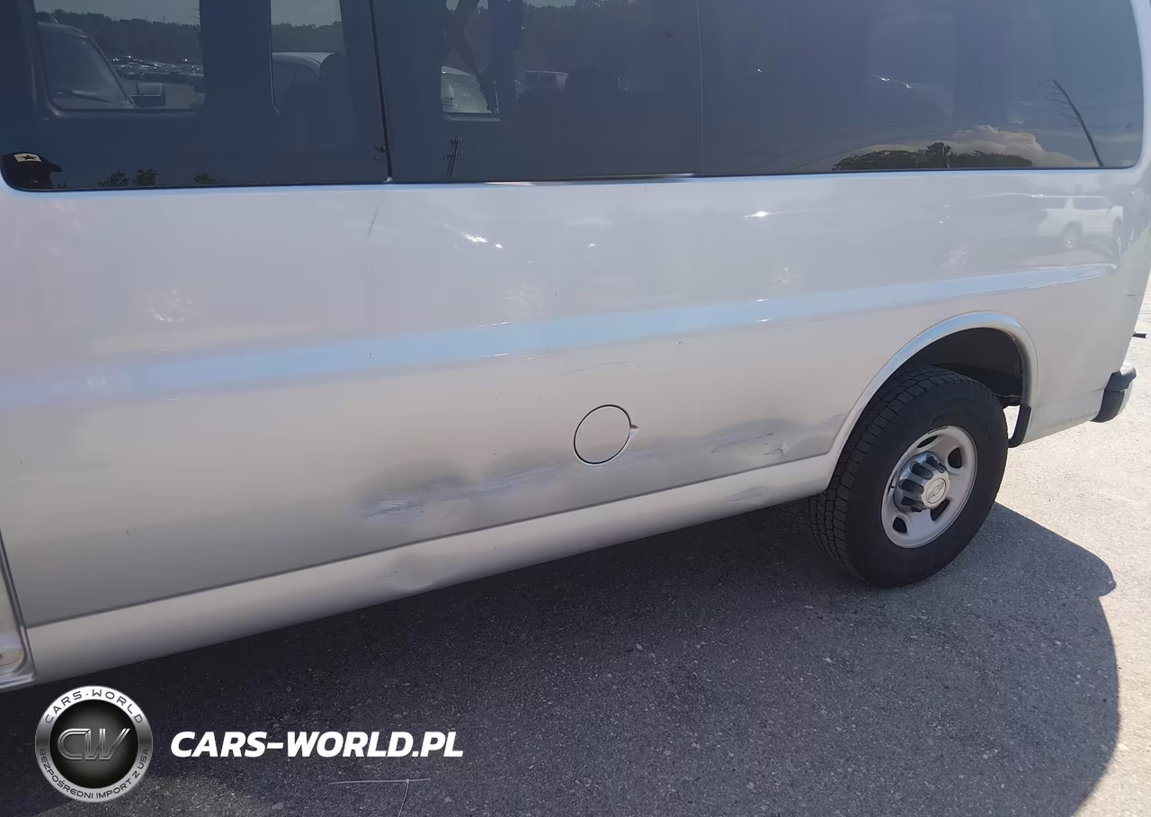 2016 Chevrolet Express 3500 Lt VIN:1GAZGPFF1G1295629 - 13