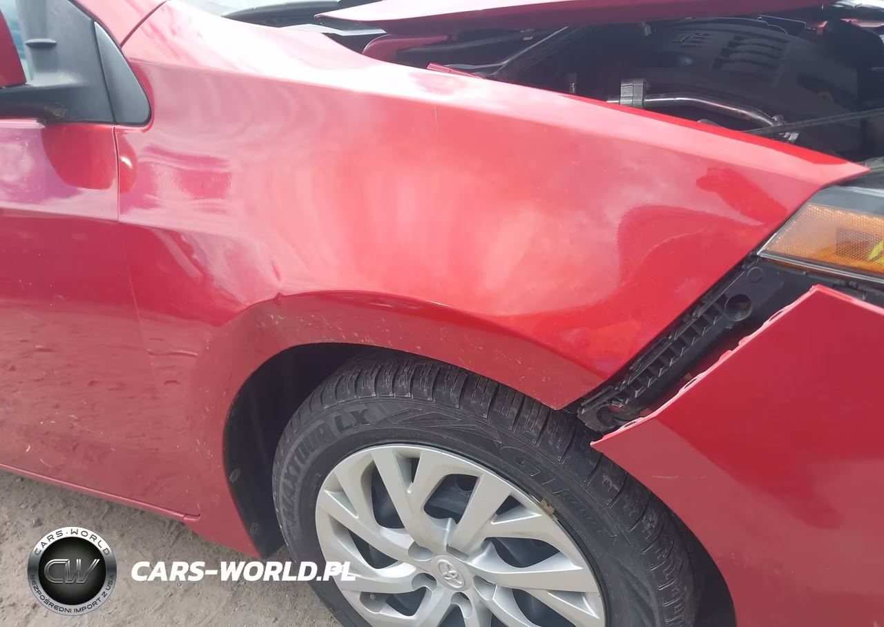 2017 Toyota Corolla Le VIN:2T1BURHE5HC957338 - 18