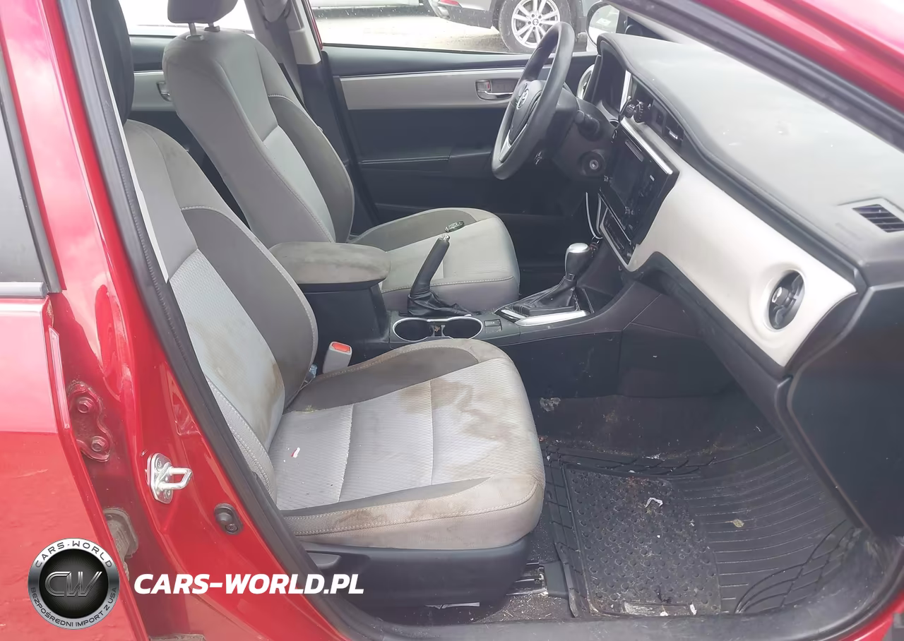 2017 Toyota Corolla Le VIN:2T1BURHE5HC957338 - 5