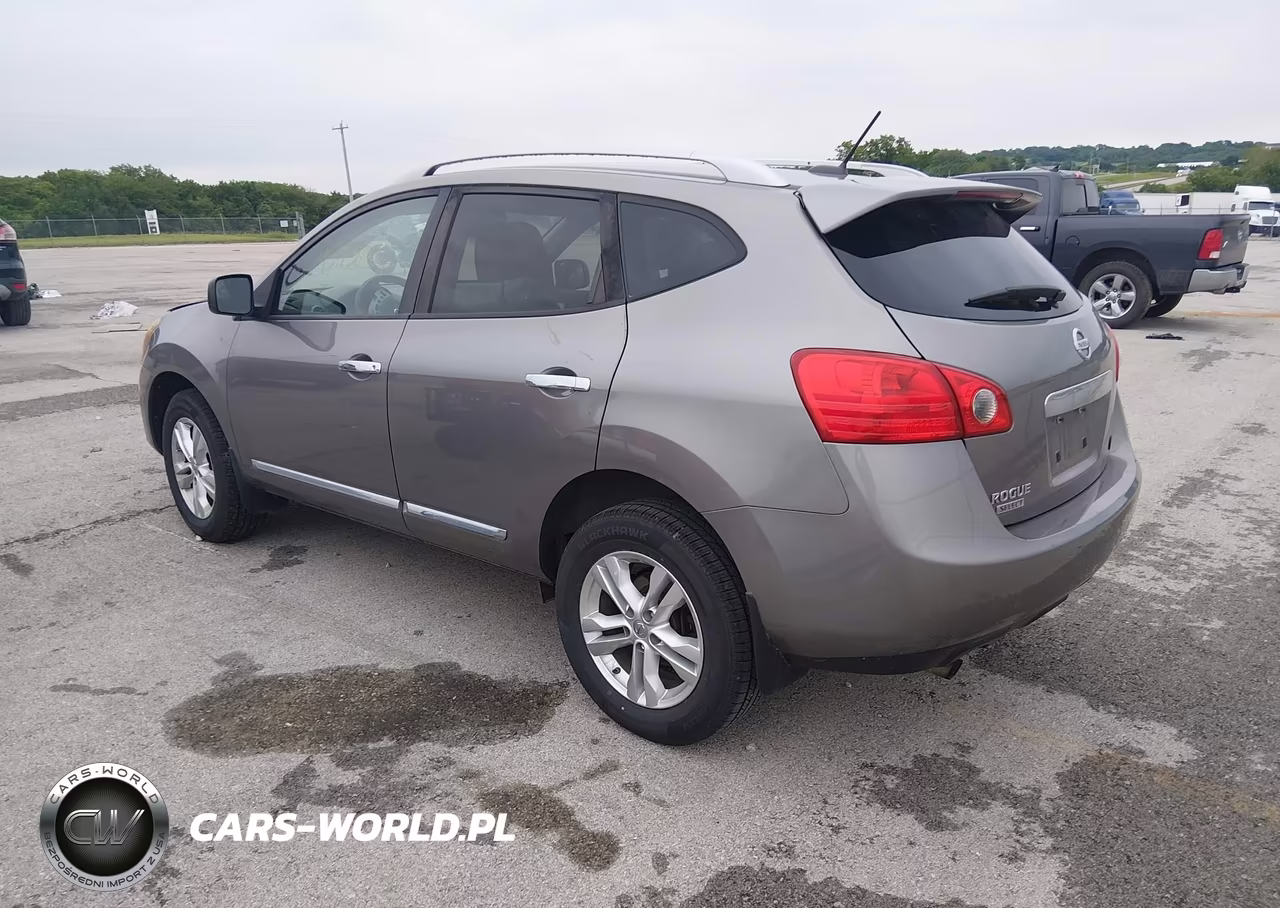 2015 Nissan Rogue Select S VIN:JN8AS5MT4FW669575 - 3