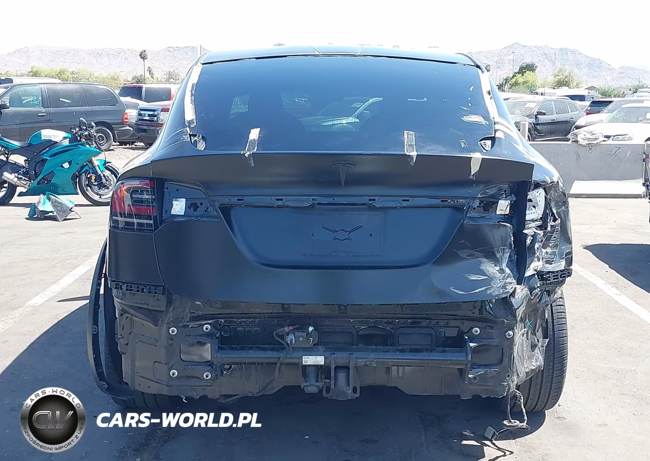 2022 Tesla Model X VIN:7SAXCDE55NF362287 - 17