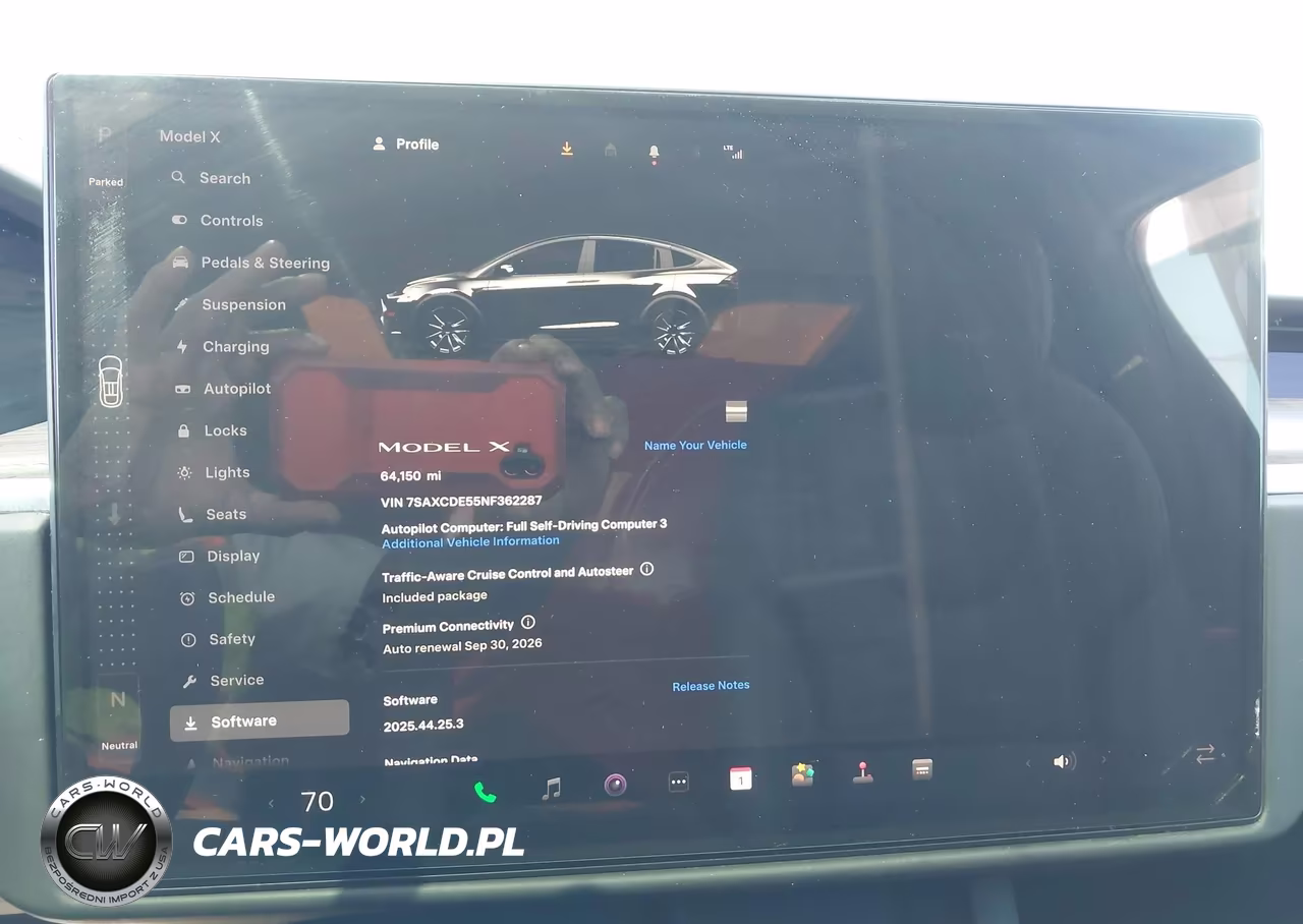2022 Tesla Model X VIN:7SAXCDE55NF362287 - 19