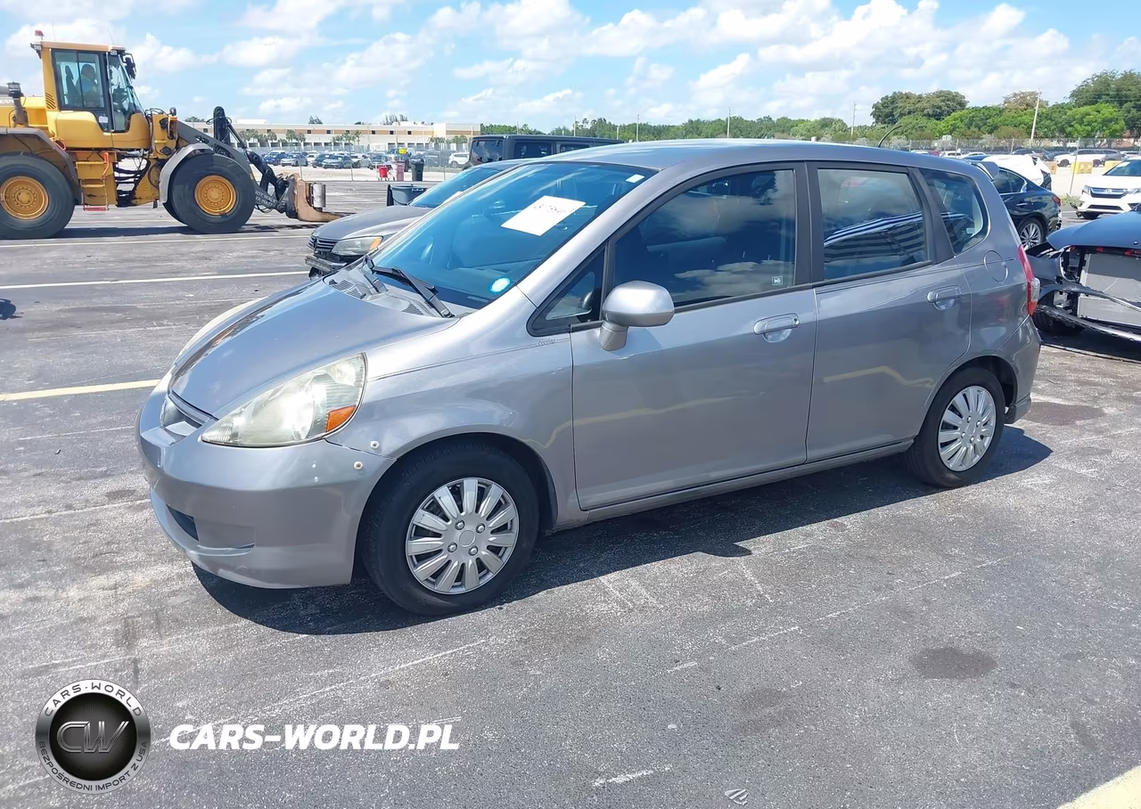 2008 Honda Fit VIN:JHMGD38418S061643 - 2