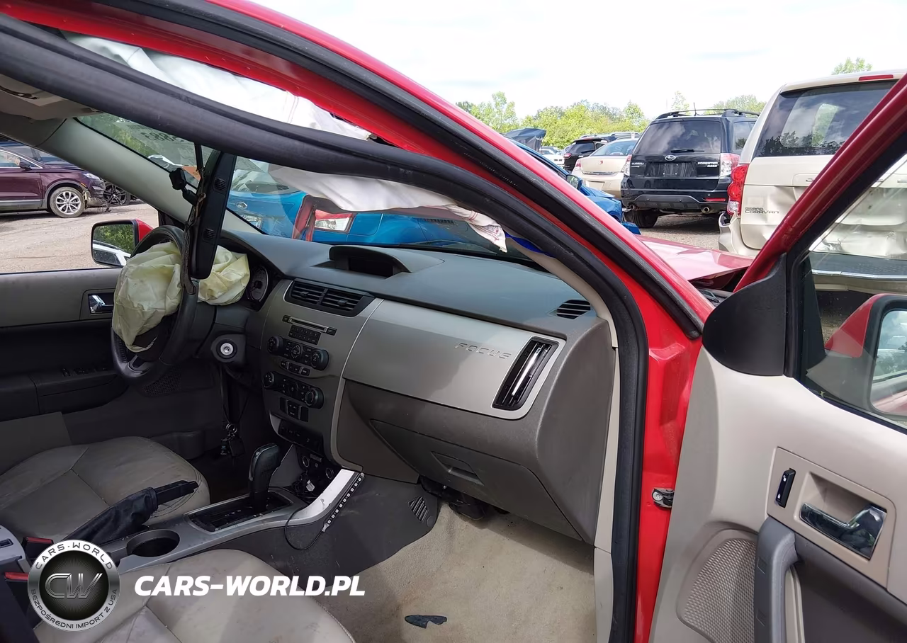 2008 Ford Focus Ses VIN:1FAHP35NX8W143623 - 5