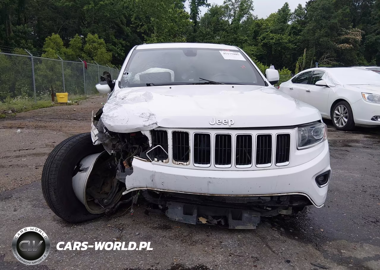 2015 Jeep Grand Cherokee Laredo VIN:1C4RJEAG7FC759538 - 13