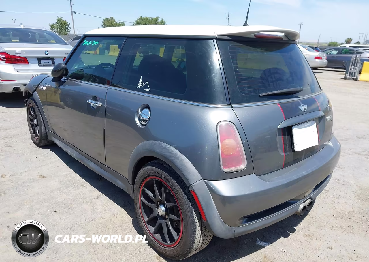 2002 Mini Cooper S VIN:WMWRE33482TD52530 - 3