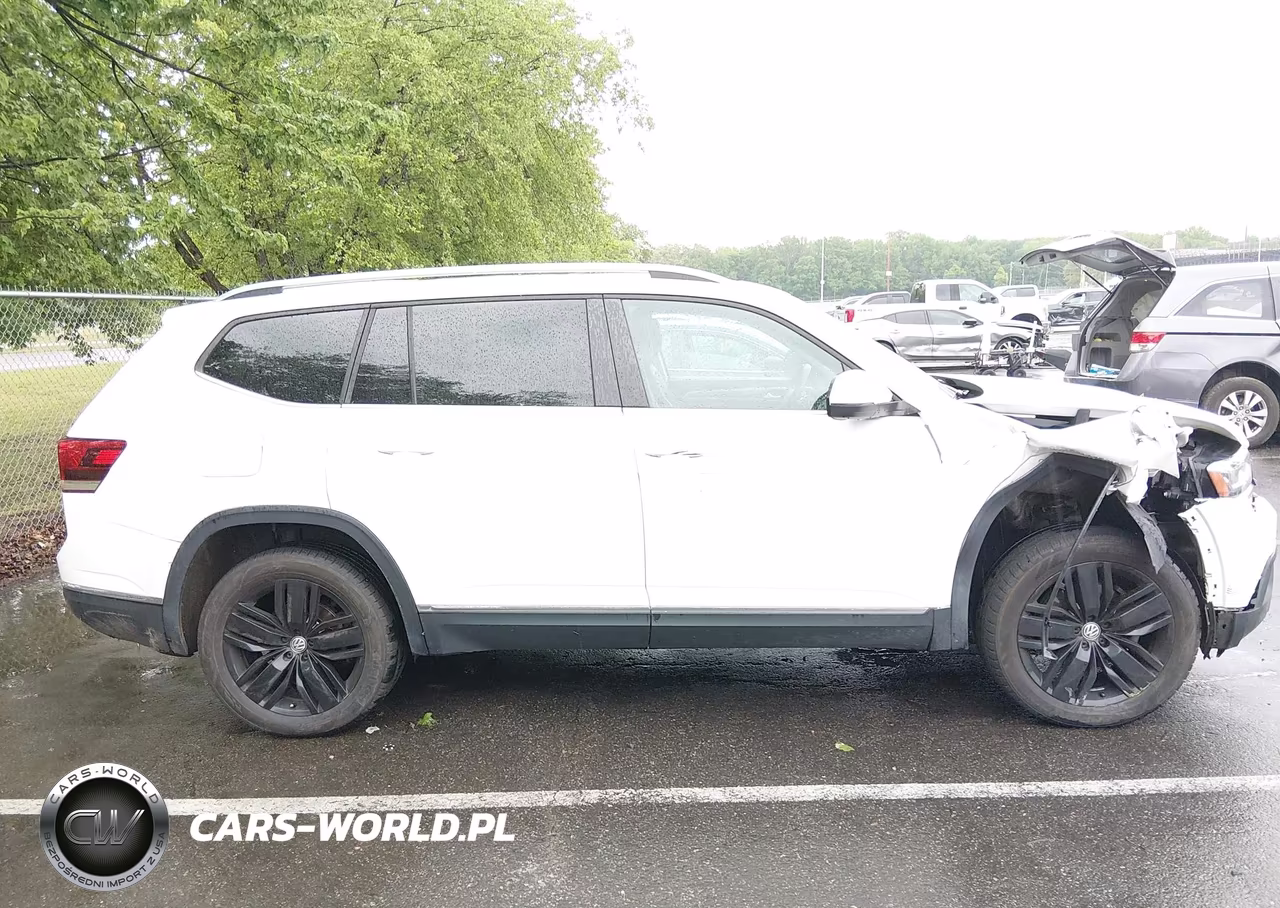 2019 Volkswagen Atlas 3.6L V6 Sel VIN:1V2MR2CA7KC581584 - 13