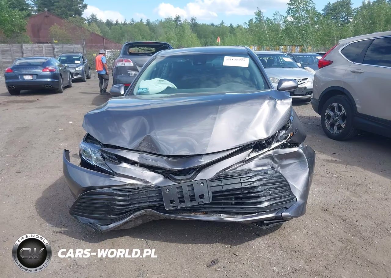 2019 Toyota Camry Le VIN:4T1B11HK0KU853278 - 11