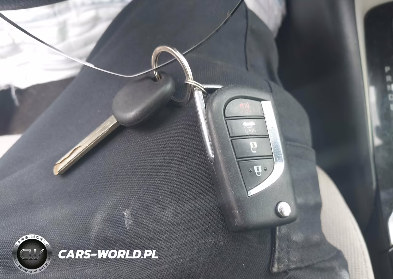 2022 Toyota Corolla Le VIN:JTDEPMAE1NJ199872 - 11