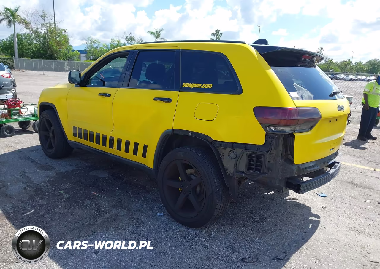 2016 Jeep Grand Cherokee Laredo VIN:1C4RJEAG2GC314156 - 3