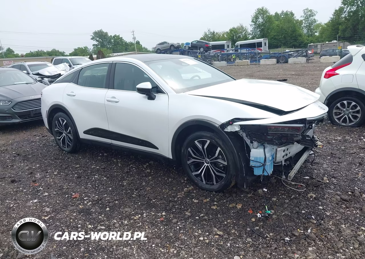 2023 Toyota Crown Limited – zdjęcie 1 z 17