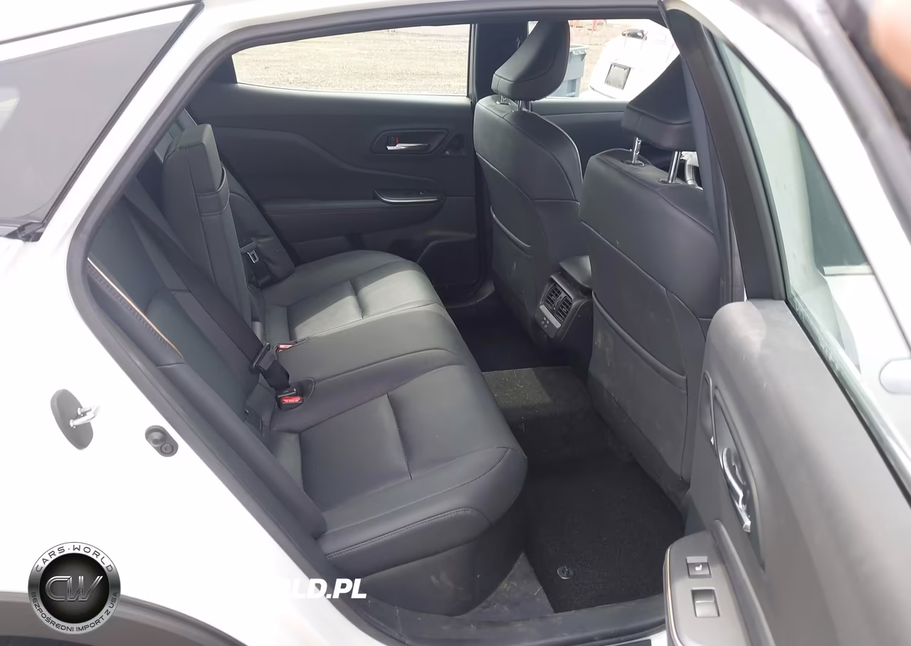 2023 Toyota Crown Limited VIN:JTDAAAAF4P3013725 - 8