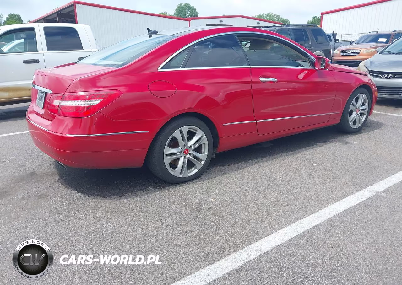 2010 Mercedes-Benz E 350 VIN:WDDKJ5GB1AF027495 - 4