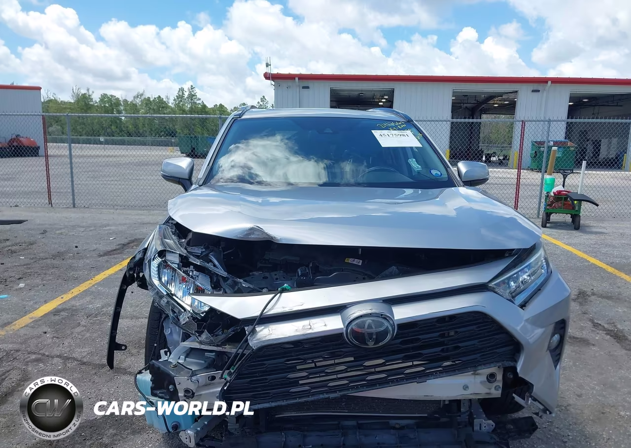 2020 Toyota Rav4 Xle VIN:JTMW1RFV2LJ018500 - 6