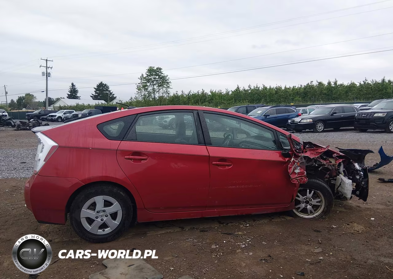 2011 Toyota Prius Two VIN:JTDKN3DU9B1444774 - 13