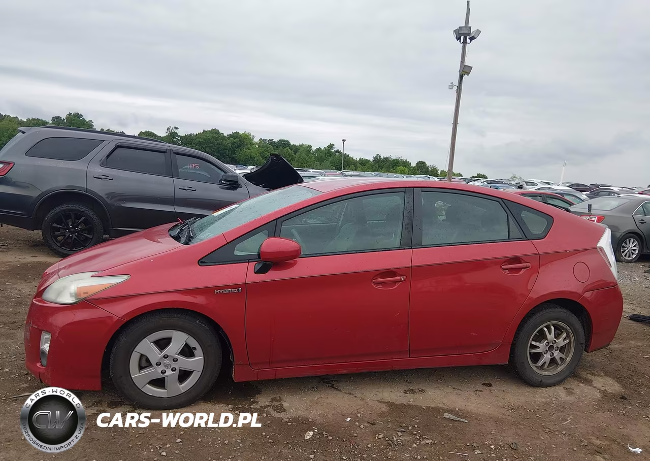 2011 Toyota Prius Two VIN:JTDKN3DU9B1444774 - 14
