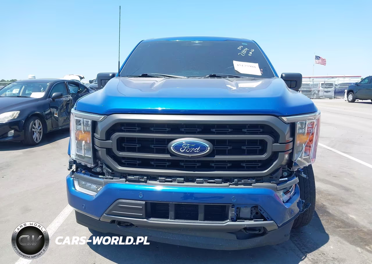 2023 Ford F-150 Xlt VIN:1FTFW1E88PKD05256 - 13