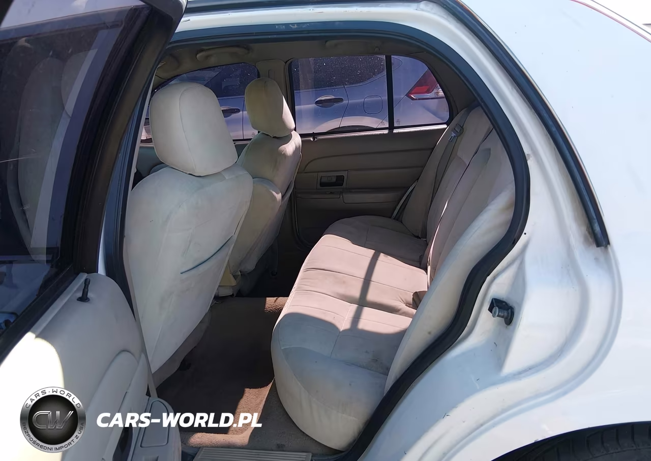 2011 Ford Crown Victoria Lx VIN:2FABP7EV1BX127108 - 8
