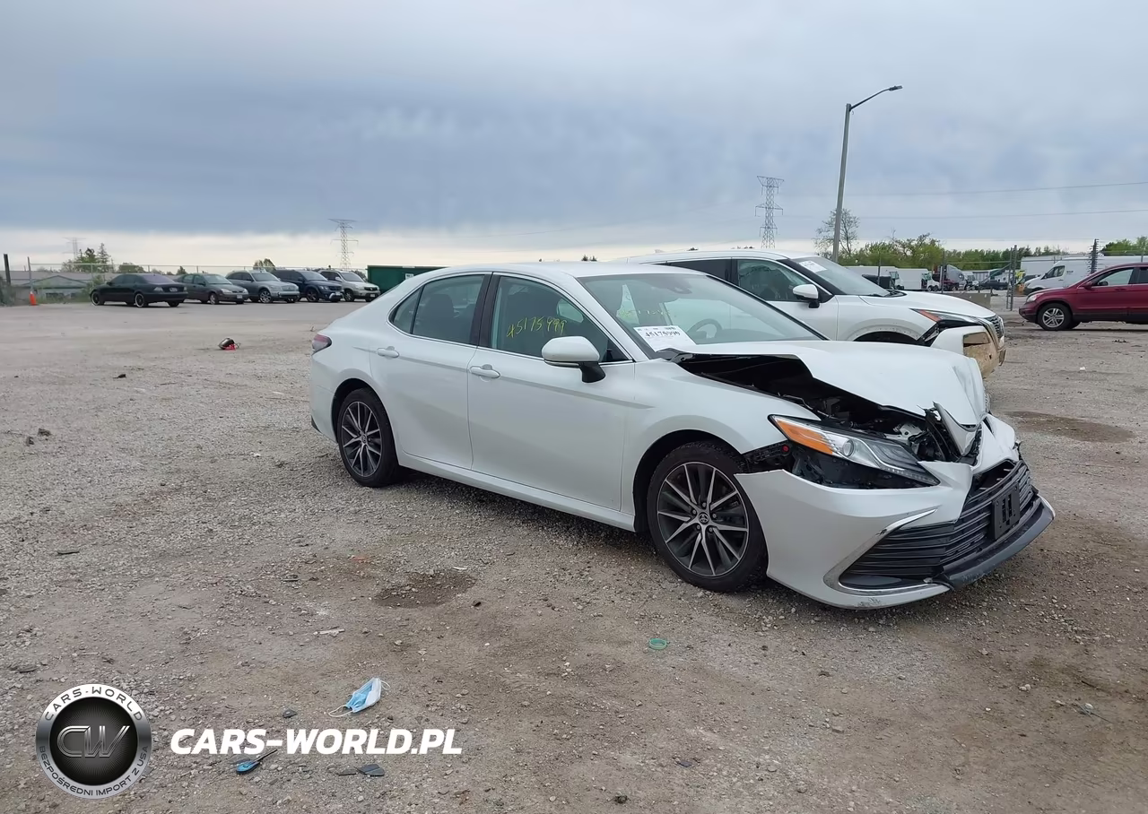2021 Toyota Camry Xle Awd – zdjęcie 1 z 15