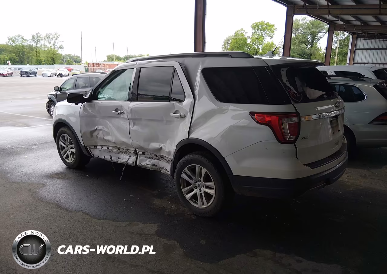 2019 Ford Explorer Xlt VIN:1FM5K8D87KGB25324 - 3