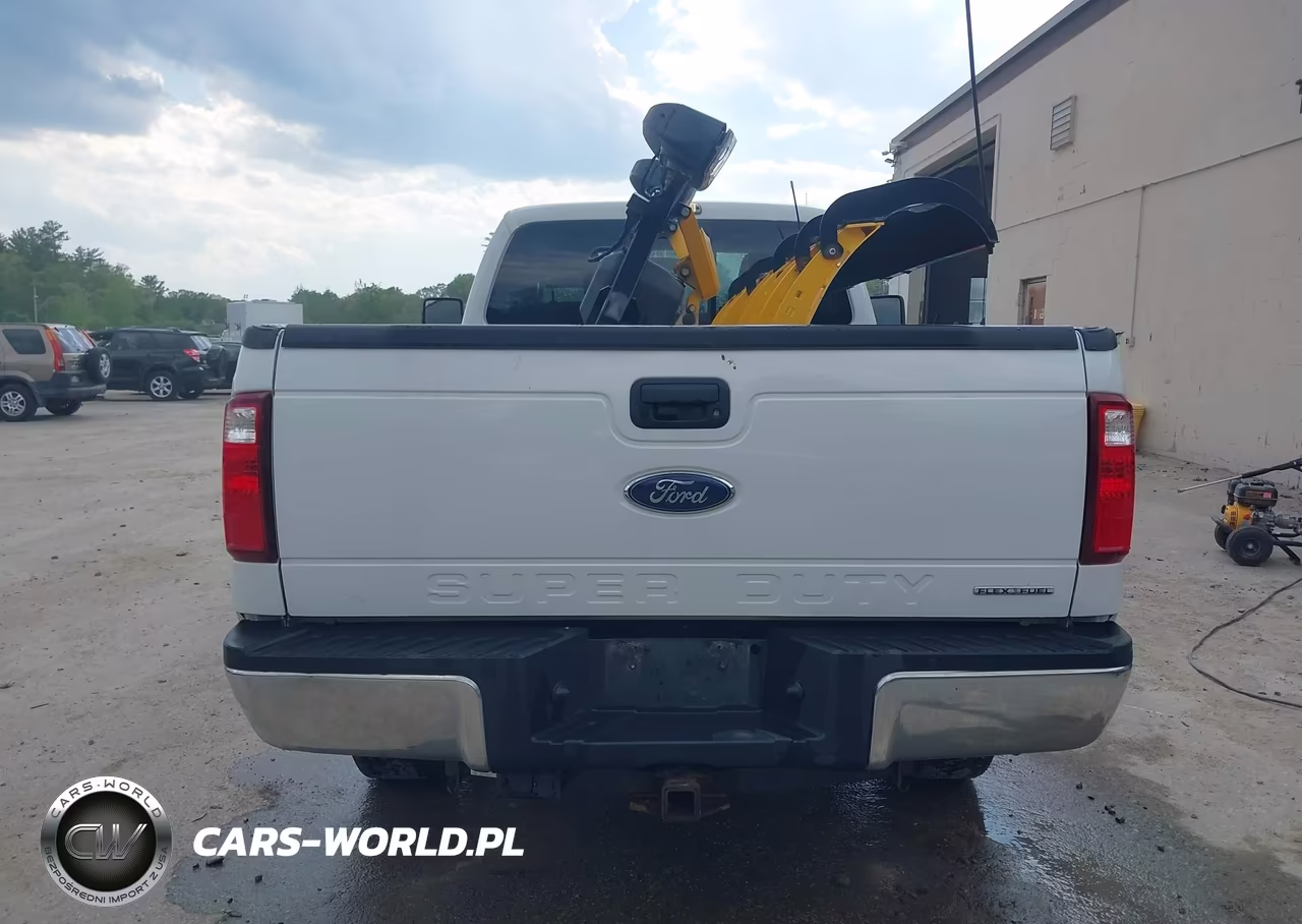 2016 Ford F-250 Xl VIN:1FTBF2B60GEC33443 - 16