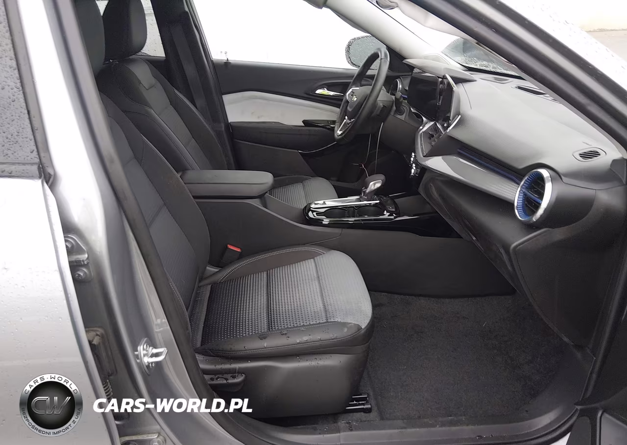 2025 Chevrolet Trax Fwd Lt VIN:KL77LHEP6SC220008 - 5