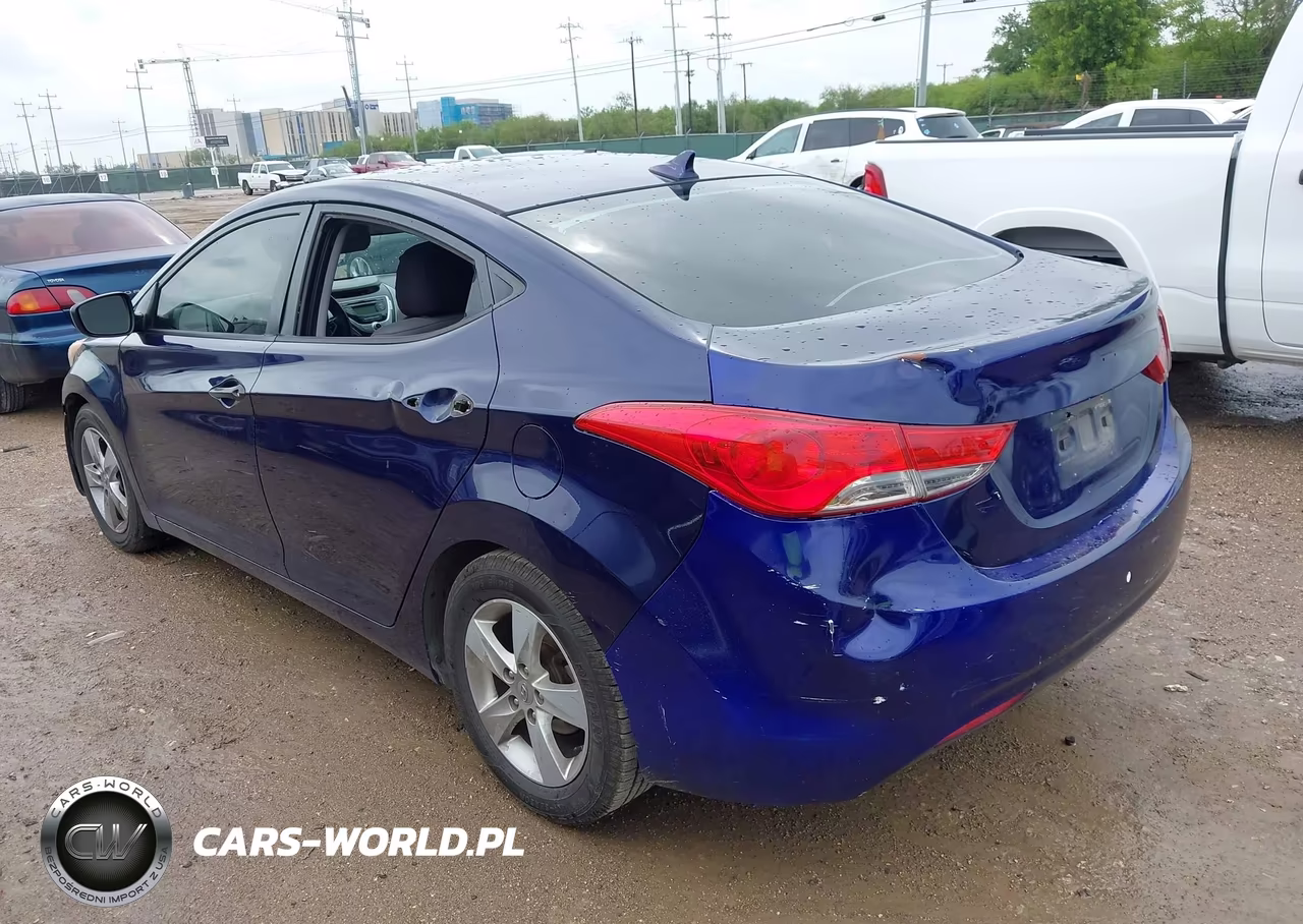 2011 Hyundai Elantra Gls VIN:5NPDH4AE5BH058722 - 3