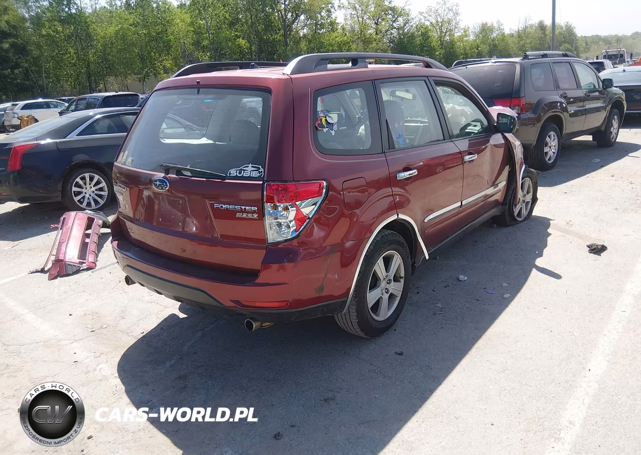 2010 Subaru Forester Xs VIN:JF2SH6BC6AH785558 - 4