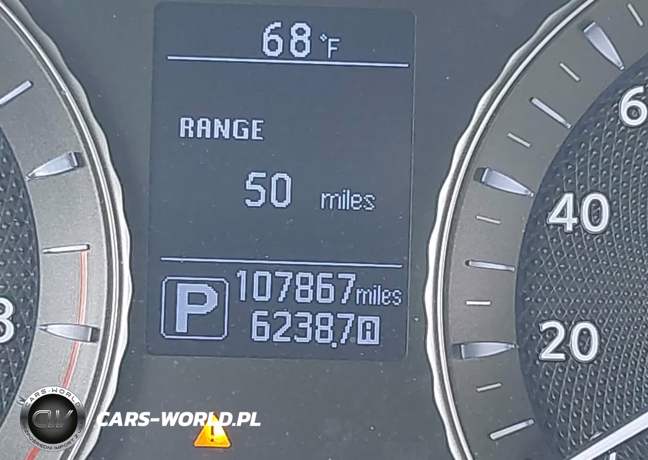 2018 Infiniti Q70 3.7X Luxe VIN:JN1BY1AR1JM220619 - 15