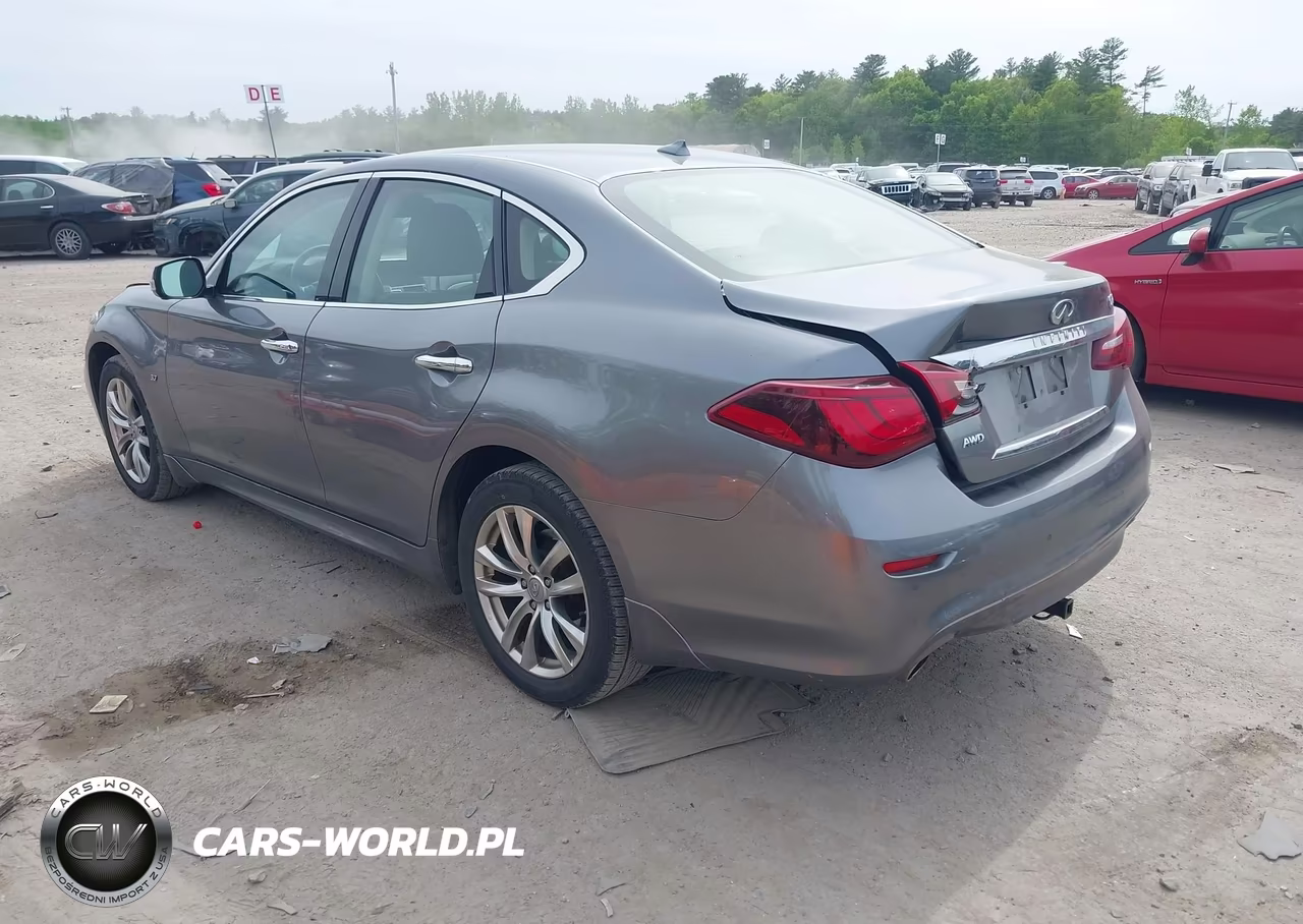 2018 Infiniti Q70 3.7X Luxe VIN:JN1BY1AR1JM220619 - 3