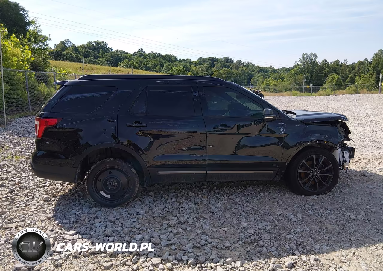 2019 Ford Explorer Xlt VIN:1FM5K8D84KGA38948 - 14