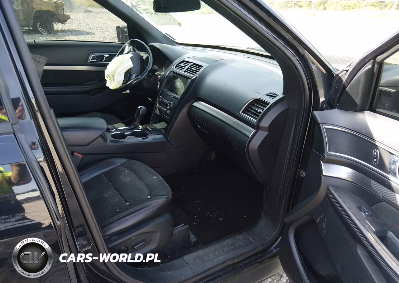 2019 Ford Explorer Xlt VIN:1FM5K8D84KGA38948 - 5