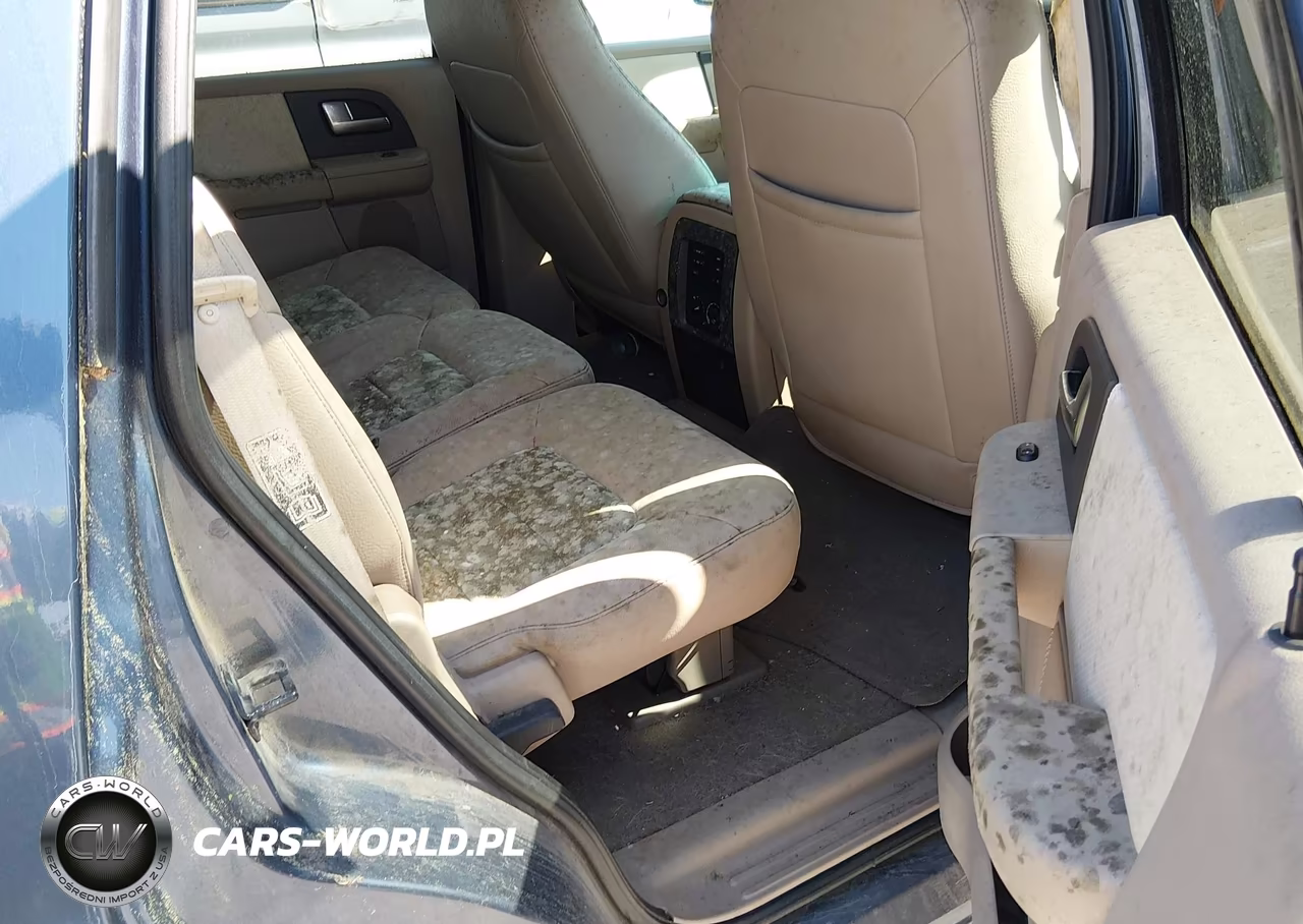 2003 Ford Expedition Eddie Bauer VIN:1FMFU18L03LB67802 - 8